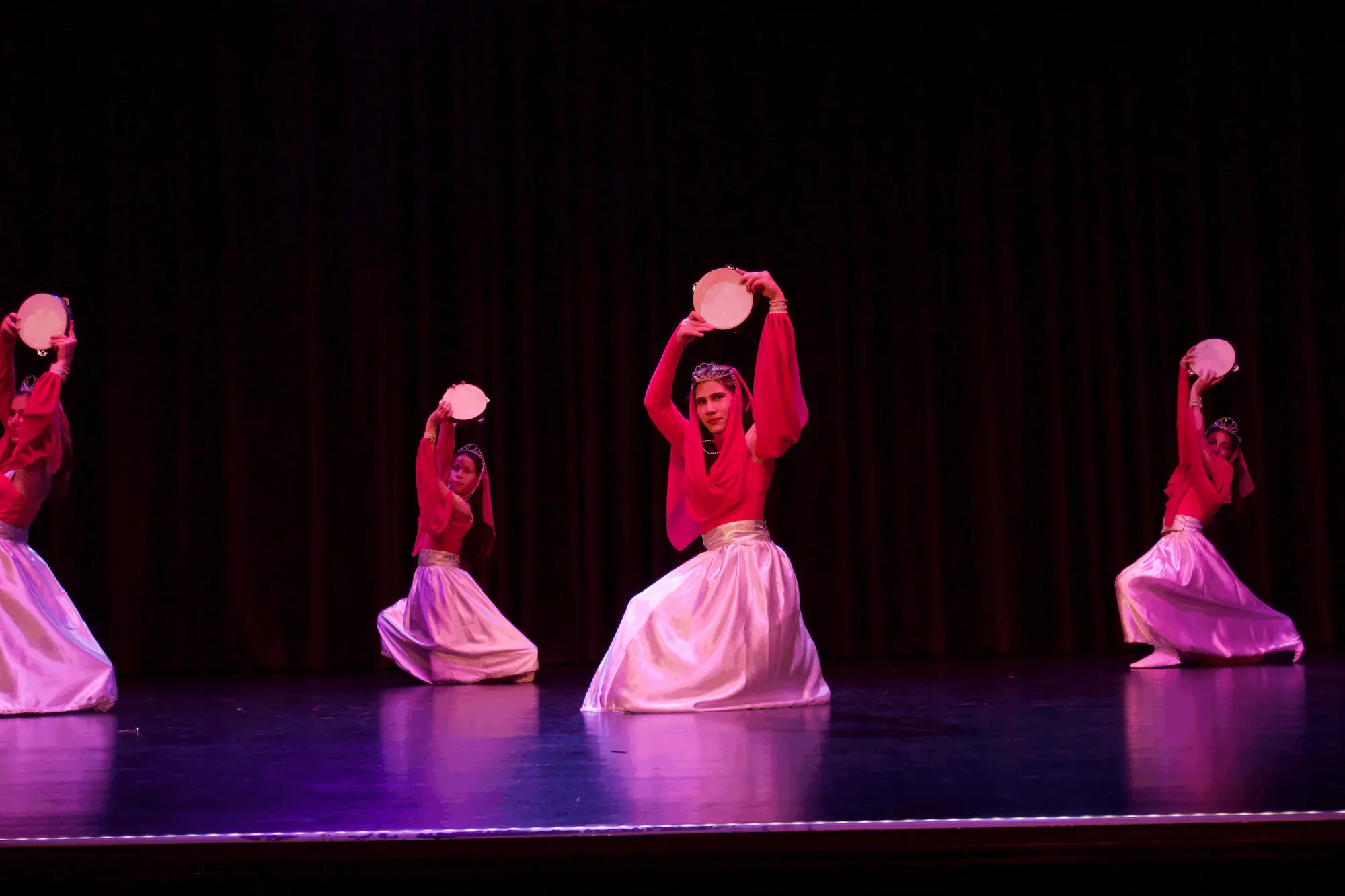 mfd auftritt folk dance 16